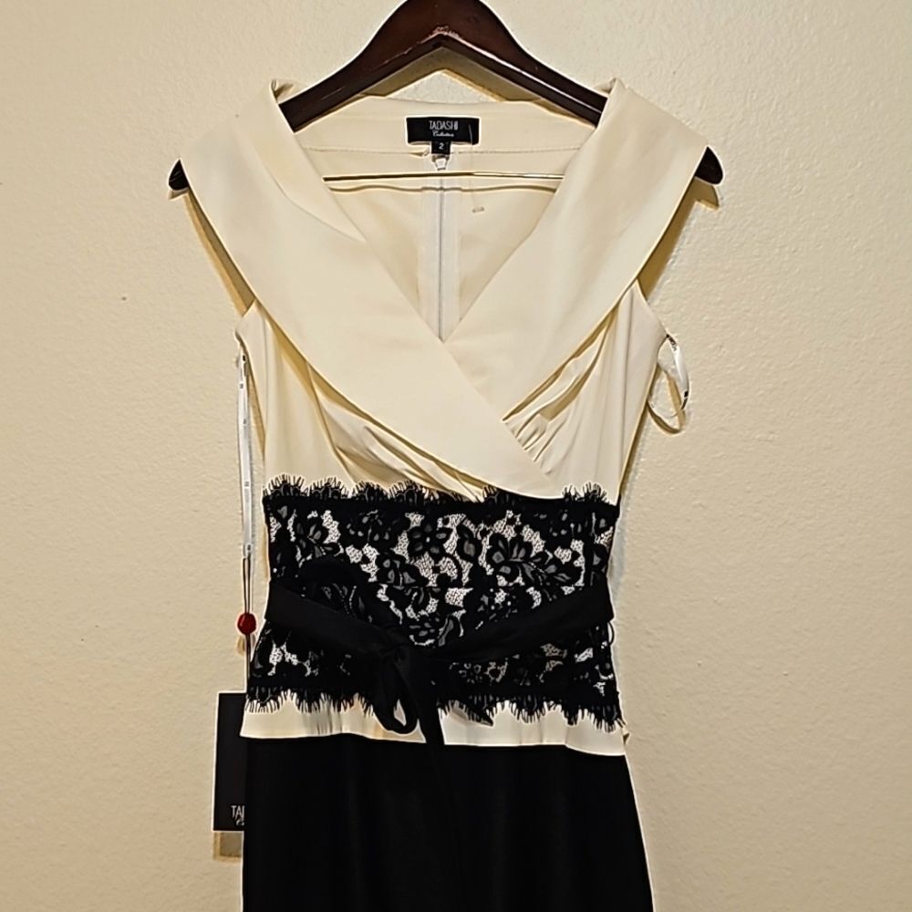 Tadashi Collection Vintage Black & Ivory Gown-Size 2